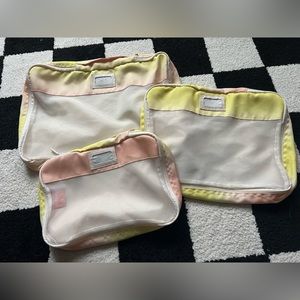 3 Calpak Packing Cubes